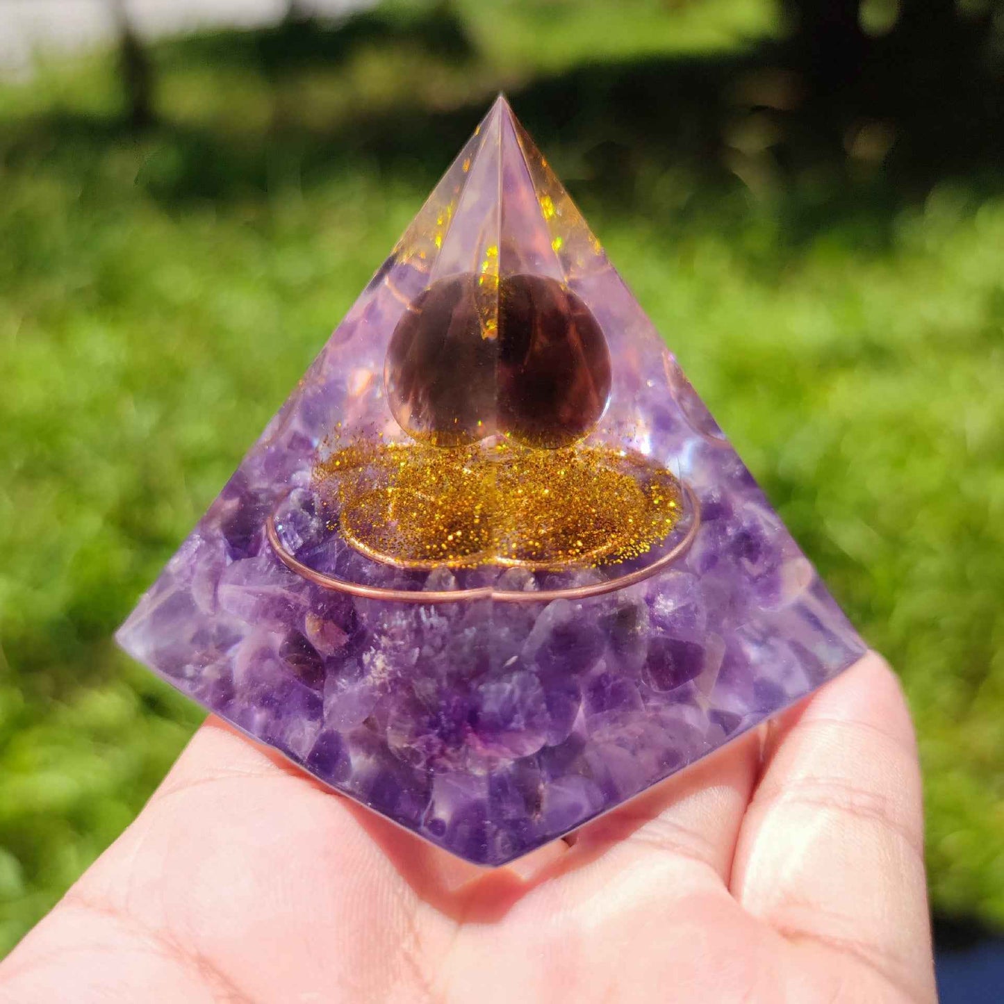 8cm foreign trade same style crystal ball pyramid crystal crushed stone drip resin pyramid ornament