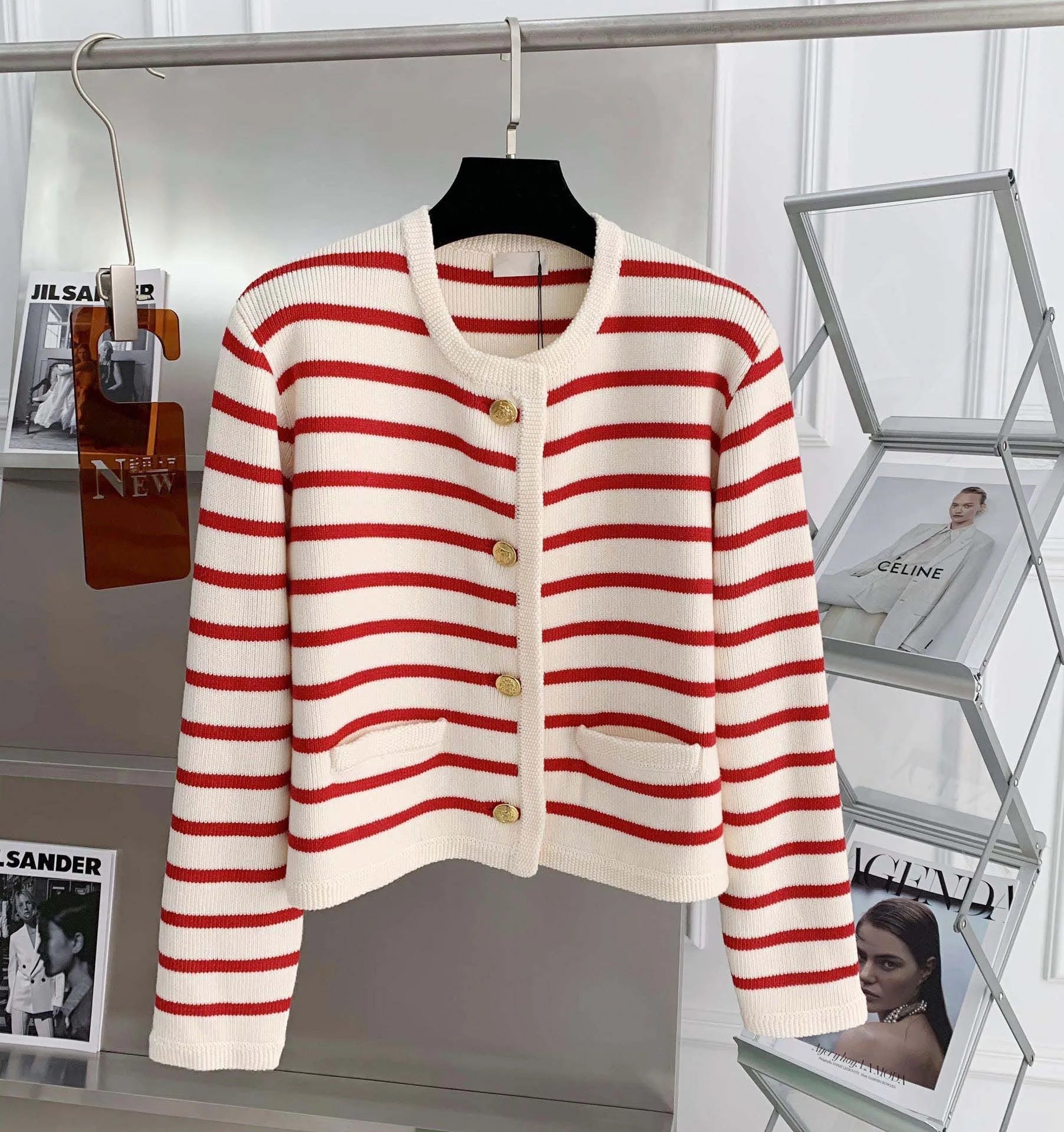 Chic Striped Knitted Cardigan – Casual & Cozy Fashion - LUCKY COLLECTION
