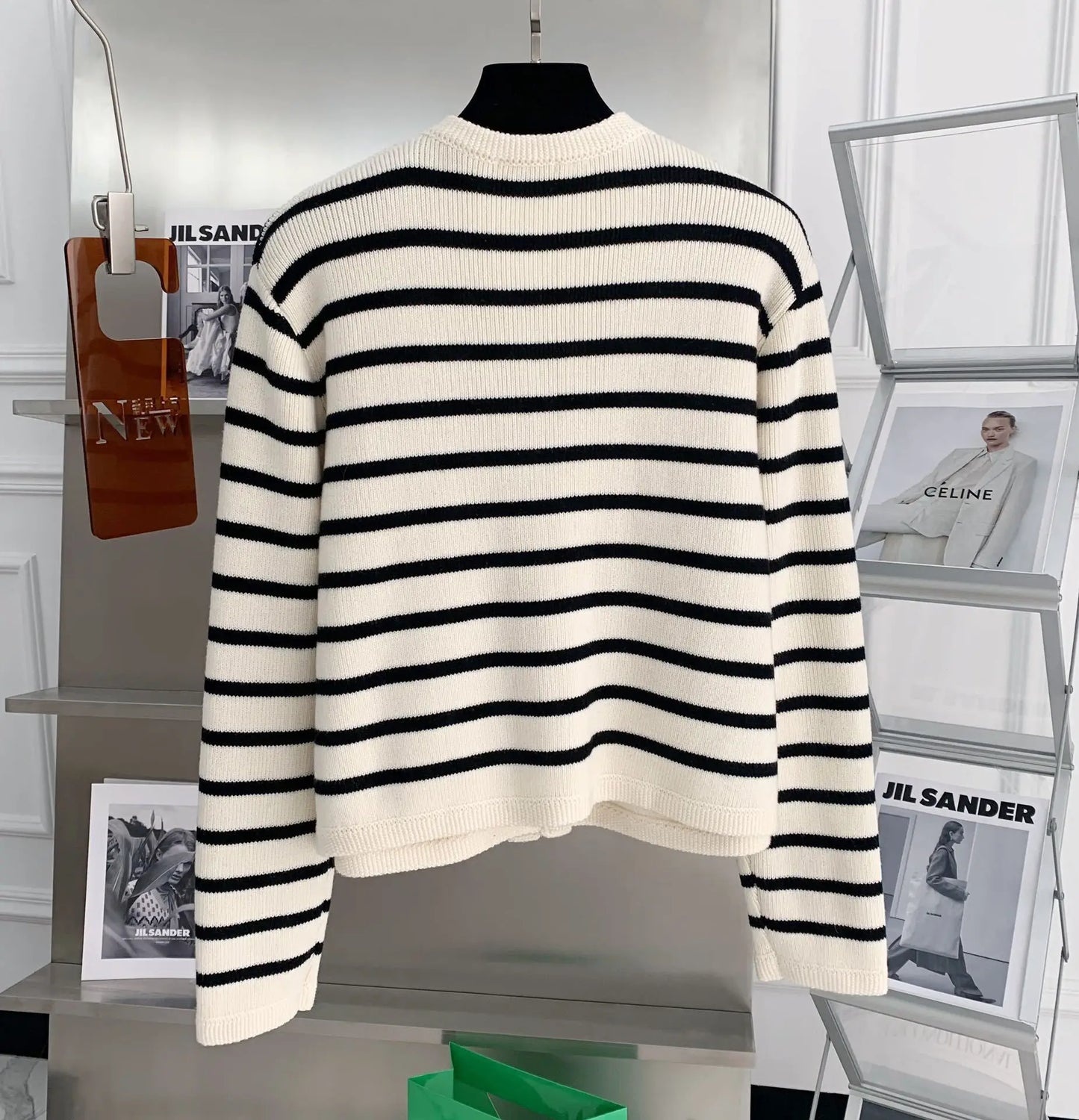 Chic Striped Knitted Cardigan – Casual & Cozy Fashion - LUCKY COLLECTION